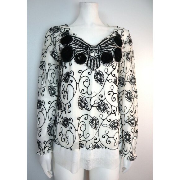 YOUNG ESSENCE - WOMEN'S WHITE & BLACK EMBROIDERED LACE BOHO COTTAGE CORE TOP - L - Picture 2 of 9